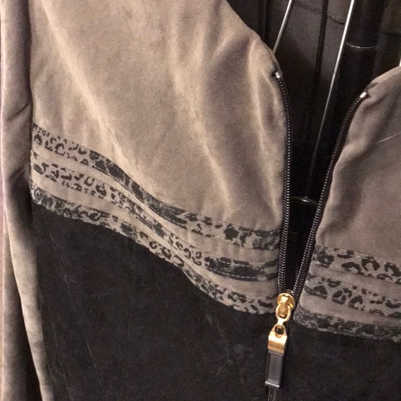 Suede jacket - Picture 2 of 2